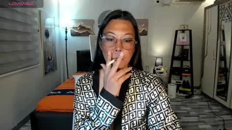 Snapshot of naugtycummer69 chatting on November 2025 04:07:02 PM JAY online show from November 2025 04:07:02 PM