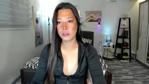 Snapshot of naugtycummer69 chatting on November 2025 04:51:02 AM JAY online show from November 2025 04:51:02 AM