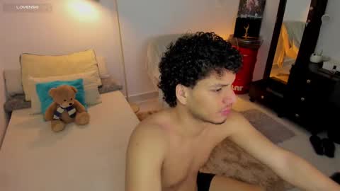 Natan online show from September 2025 12:09:02 PM