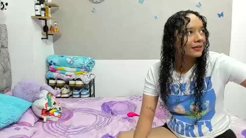 nay_and_aleja online show from October 2025 01:37:02 AM