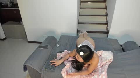 Naya online show from September 2025 01:18:02 AM