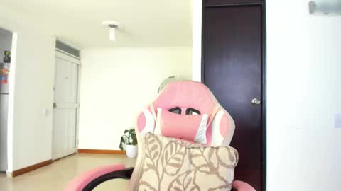 Snapshot of nayah_williams chatting on November 2025 06:30:01 PM Nayah Williams - OnlyFans online show from November 2025 06:30:01 PM