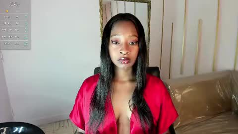 Nayaris 3 online show from February 2025 11:24:02 AM