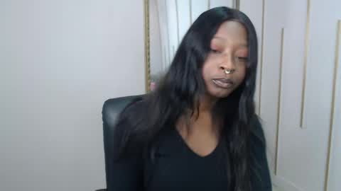 Snapshot of nayariskaya chatting on June 2026 01:27:01 PM Nayaris 3 online show from June 2026 01:27:01 PM