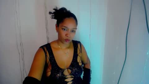 nayeisi_nicol online show from September 2025 08:42:01 PM