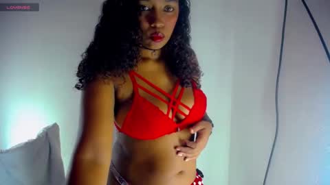 nayeisi_nicol online show from September 2025 09:37:01 PM