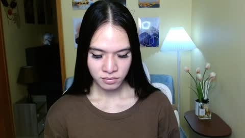 Nayika Huge online show from December 2024 10:32:02 AM