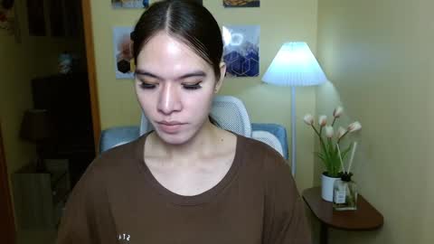 Nayika Huge online show from January 2025 12:01:01 PM