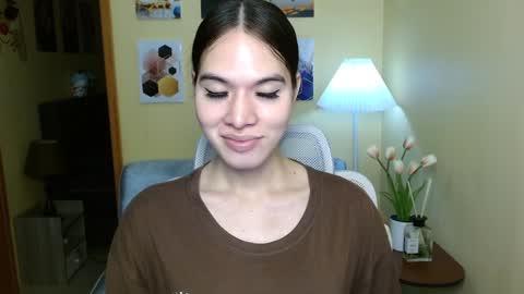 Nayika Huge online show from January 2025 09:23:02 AM