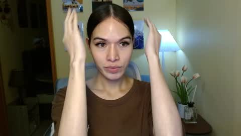 Nayika Huge online show from September 2025 06:57:02 AM