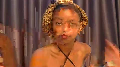 Snapshot of naylah18 chatting on October 2025 03:51:02 AM Britney online show from October 2025 03:51:02 AM