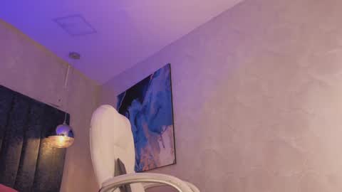 Snapshot of naylapot_ chatting on December 2024 12:41:01 PM Juli online show from December 2024 12:41:01 PM