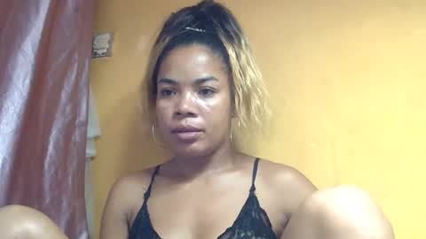 nayrrah online show from April 2026 08:36:01 PM