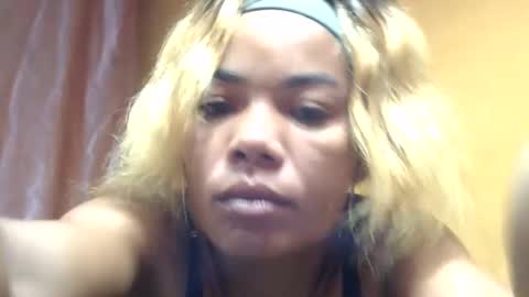 nayrrah online show from April 2026 09:59:01 AM