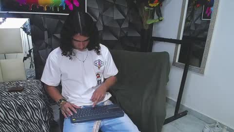Snapshot of nazper_ chatting on December 2024 04:47:01 PM Nazper online show from December 2024 04:47:01 PM
