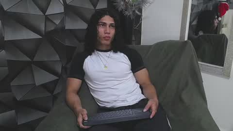 Snapshot of nazper_ chatting on December 2024 04:15:01 PM Nazper online show from December 2024 04:15:01 PM
