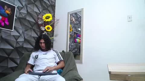 Snapshot of nazper_ chatting on December 2024 07:41:02 PM Nazper online show from December 2024 07:41:02 PM