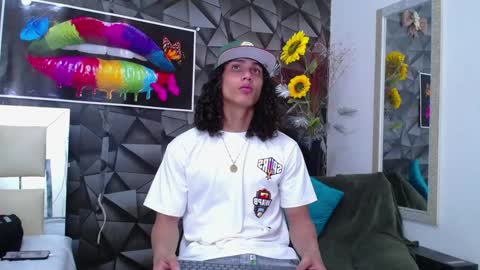 Snapshot of nazper_ chatting on January 2025 04:29:02 PM Nazper online show from January 2025 04:29:02 PM