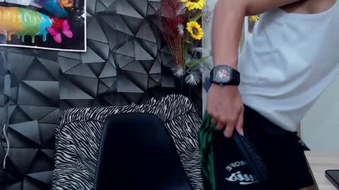 Snapshot of nazper_ chatting on February 2025 11:15:02 PM Nazper online show from February 2025 11:15:02 PM