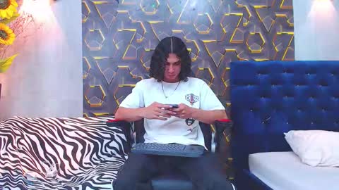 Nazper online show from November 2025 05:24:01 PM