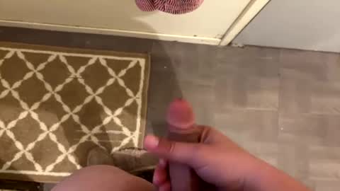 Snapshot of nbarrie98 chatting on January 2025 11:53:02 PM nbarrie98 online show from January 2025 11:53:02 PM