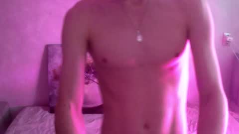 Keendle online show from January 2026 02:17:01 AM