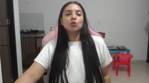 Nebyula online show from September 2025 10:20:01 PM