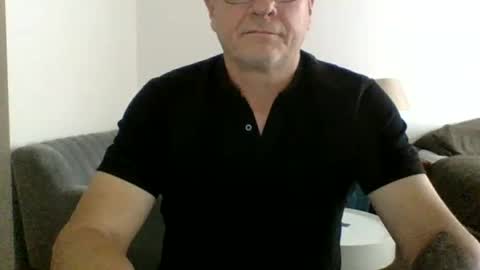 neckdown12 online show from February 2025 08:28:02 PM