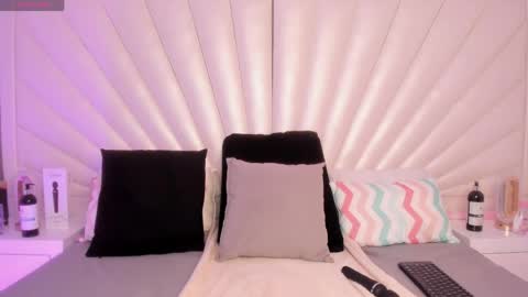 neereth online show from April 2026 09:15:01 PM