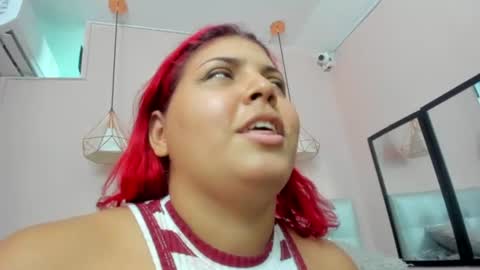 Snapshot of neferet_opal chatting on July 2026 01:20:02 AM neferet_opal online show from July 2026 01:20:02 AM
