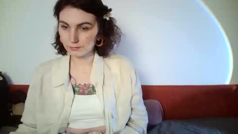 nefertiti_queen online show from February 2026 04:56:01 PM