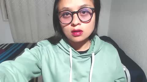 Snapshot of negrita_25 chatting on September 2025 11:05:01 PM Zoe online show from September 2025 11:05:01 PM