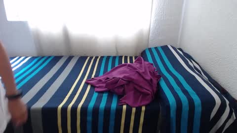 Zoe online show from September 2025 01:27:02 PM