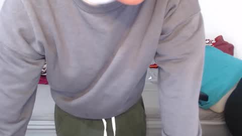 Zoe online show from October 2025 10:38:01 AM