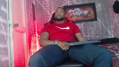 negritomeloso_k18 online show from September 2025 01:12:02 PM