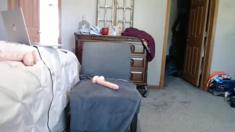 Snapshot of neighborguy4u chatting on June 2026 05:51:01 PM NEIGHBORGUY4U online show from June 2026 05:51:01 PM