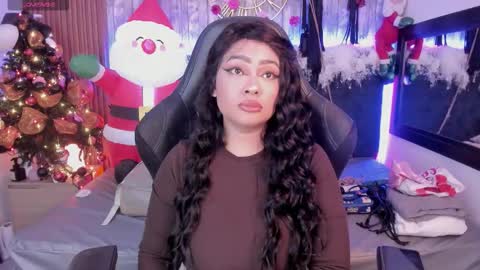 Miah online show from December 2025 12:02:02 PM