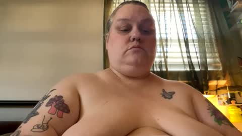 Nellie Atlas online show from March 2026 02:45:03 PM