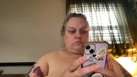 Nellie Atlas online show from April 2026 12:20:02 PM