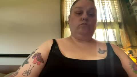 Snapshot of nellatlas chatting on June 2026 05:12:02 PM Nellie Atlas online show from June 2026 05:12:02 PM