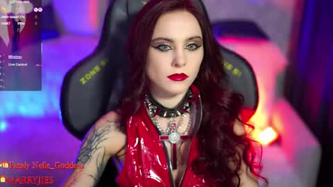 Snapshot of nelle_ chatting on November 2025 05:25:02 PM online show from November 2025 05:25:02 PM