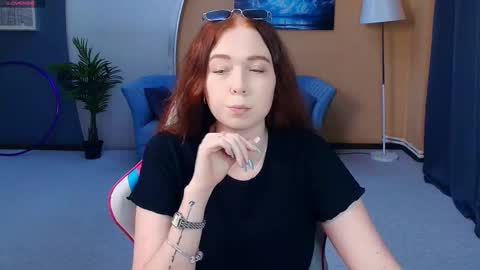 Snapshot of nelliemathers chatting on June 2026 07:25:01 PM Nelli online show from June 2026 07:25:01 PM
