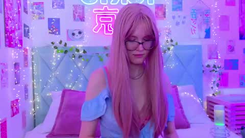 Snapshot of nellloyns chatting on February 2025 04:25:02 PM Nelly online show from February 2025 04:25:02 PM