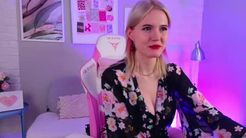 Snapshot of nellloyns chatting on March 2025 11:35:02 PM Nelly online show from March 2025 11:35:02 PM