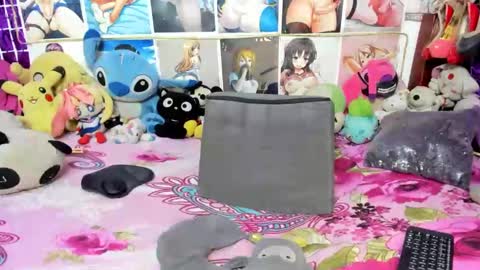 Snapshot of neneriko666 chatting on January 2025 01:48:01 AM Ariana Unicorn Pics Videos click Show More online show from January 2025 01:48:01 AM