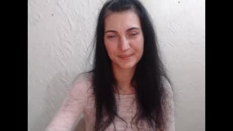 Nensy online show from October 2025 07:35:02 PM