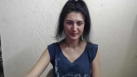 Nensy online show from February 2026 08:49:01 PM