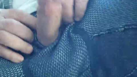 neohiom4f online show from December 2025 05:50:01 PM