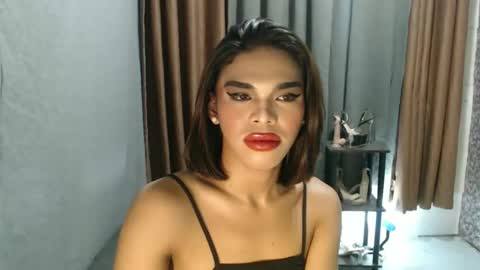 Snapshot of neomi_hardcock chatting on April 2026 03:26:02 PM neomi online show from April 2026 03:26:02 PM