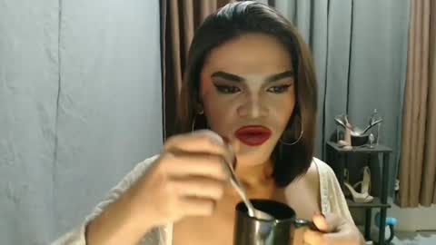 Snapshot of neomi_hardcock chatting on May 2026 03:17:01 PM neomi online show from May 2026 03:17:01 PM